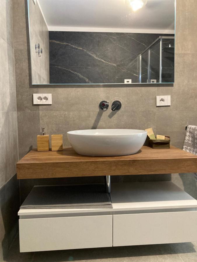 Civico 93 Apartment มัลเชซิเน ภายนอก รูปภาพ